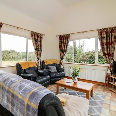 Nyaraló High Meadow House Duncormick
